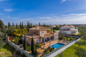 Laura by Algarve Villa Holidays